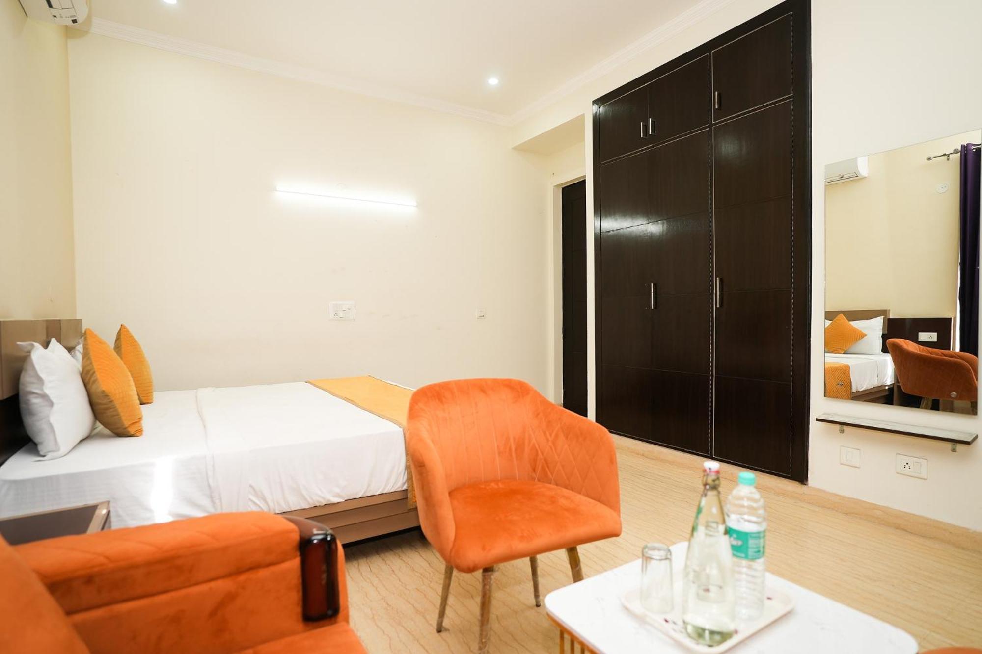 Hotel A.P Residency Gurgaon Buitenkant foto